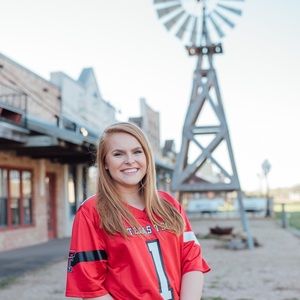 Meet your Posher, Ciara